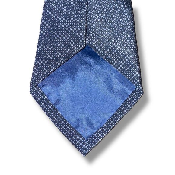 Peterborough Row For Bloomingdales Navy 100% Silk Handmade Neck Tie - Picture 3 of 4